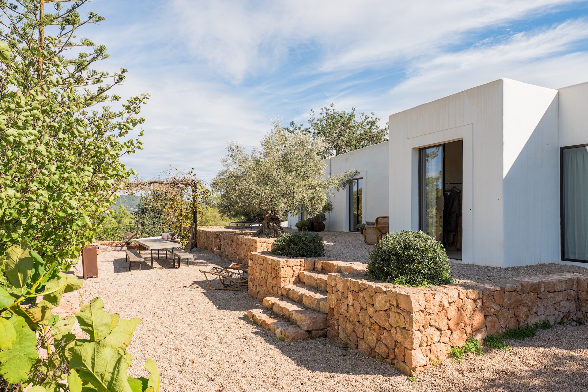 Resa estates ibiza villa Reno finca renovated te koop sale exterior.jpg